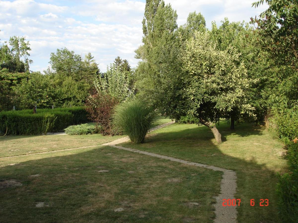 Haziko A Duna-Parton Ráckeve Exterior foto
